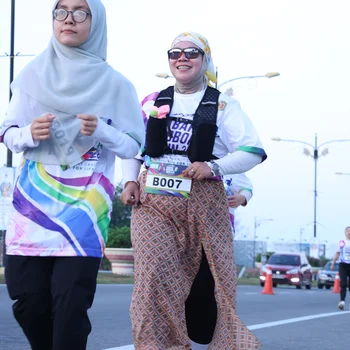 Runner Photo 6113360