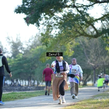 Runner Photo 6113393