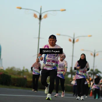 Runner Photo 6113425