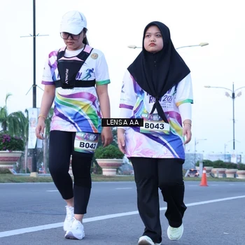 Runner Photo 6113453