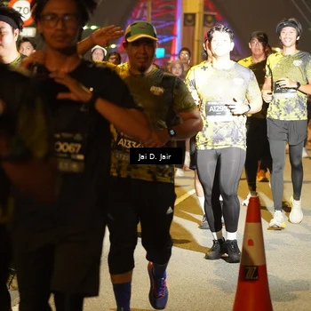 Runner Photo 6113576