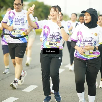 Runner Photo 6113650