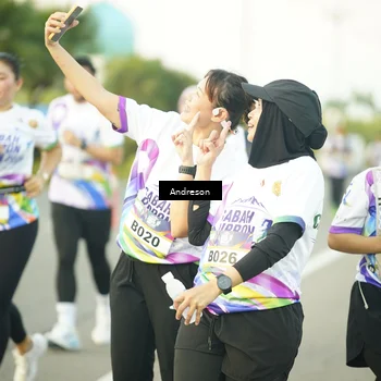 Runner Photo 6113673
