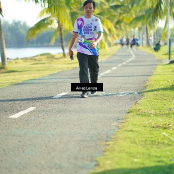 Runner Photo 6113675