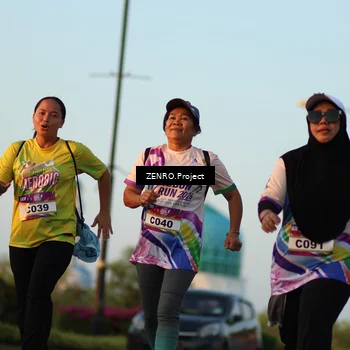 Runner Photo 6113846