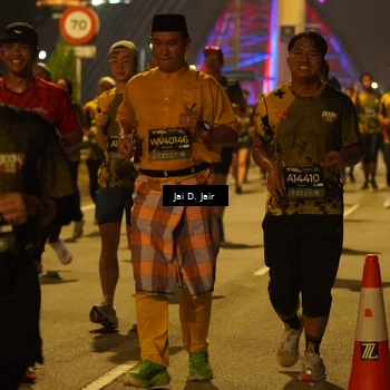 Runner Photo 6113899