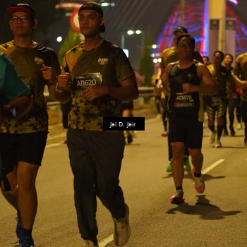 Runner Photo 6113992