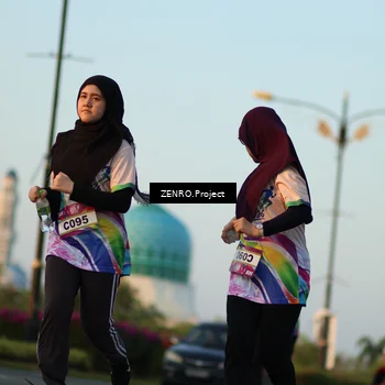 Runner Photo 6114033