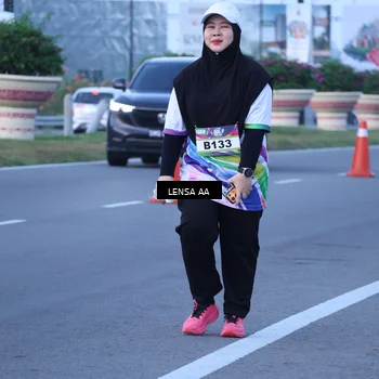 Runner Photo 6114188
