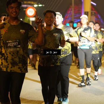 Runner Photo 6114204