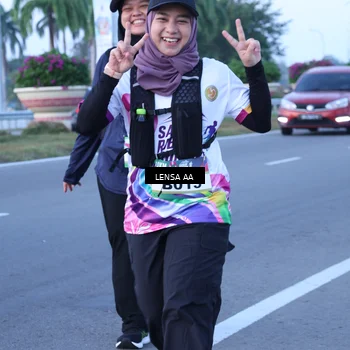 Runner Photo 6114213