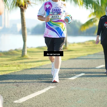Runner Photo 6114263