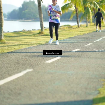 Runner Photo 6114317