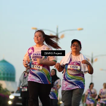 Runner Photo 6114342