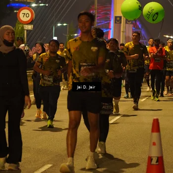 Runner Photo 6114537