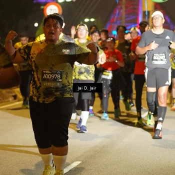 Runner Photo 6114615