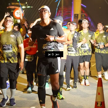 Runner Photo 6114729