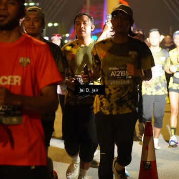 Runner Photo 6114879