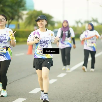 Runner Photo 6114897