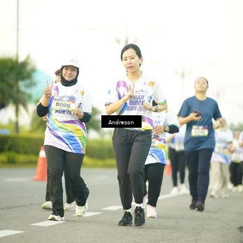 Runner Photo 6114997