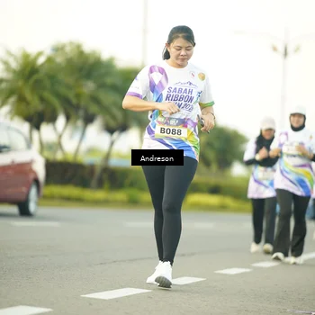 Runner Photo 6115006