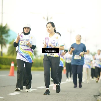 Runner Photo 6115021
