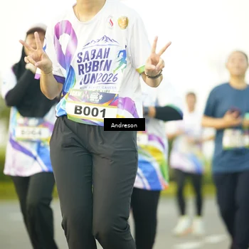 Runner Photo 6115053