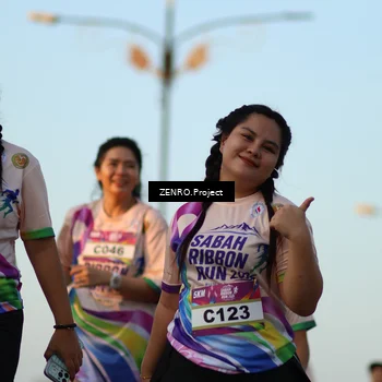 Runner Photo 6115056