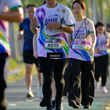 Runner Photo 6115076