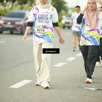Runner Photo 6115109