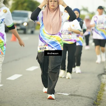 Runner Photo 6115111