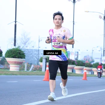 Runner Photo 6115146