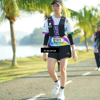Runner Photo 6115242