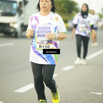 Runner Photo 6115246