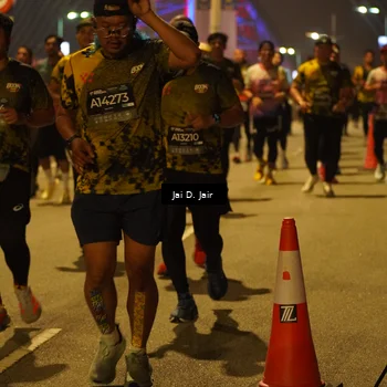 Runner Photo 6115306