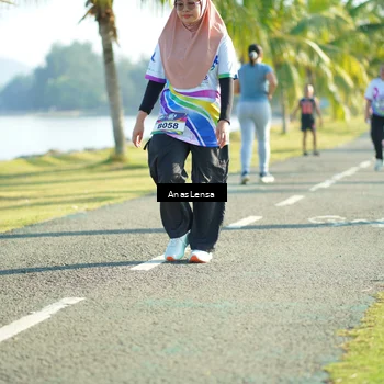 Runner Photo 6115338