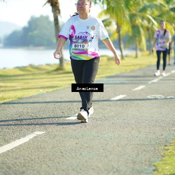 Runner Photo 6115346