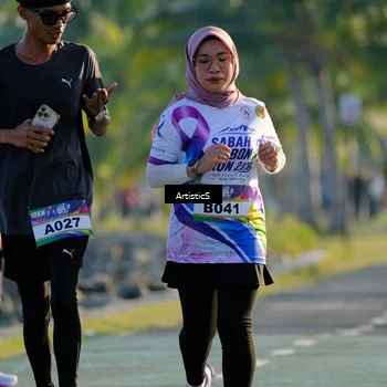 Runner Photo 6115354