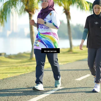 Runner Photo 6115400