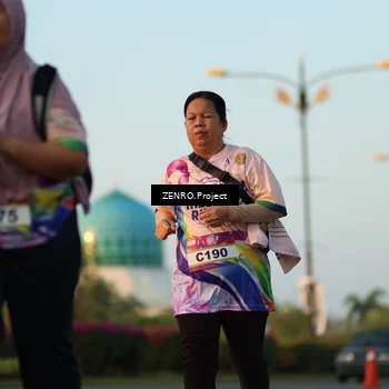 Runner Photo 6115409