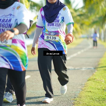 Runner Photo 6115459