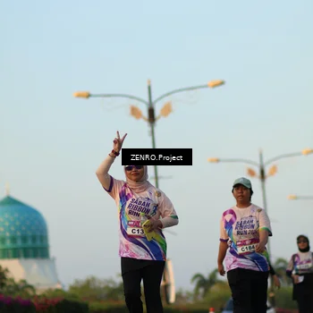 Runner Photo 6115591