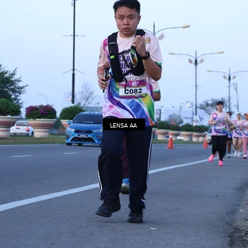 Runner Photo 6115625