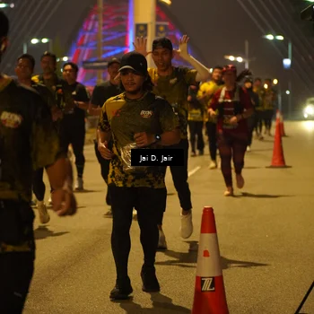 Runner Photo 6115631