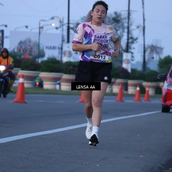Runner Photo 6115642