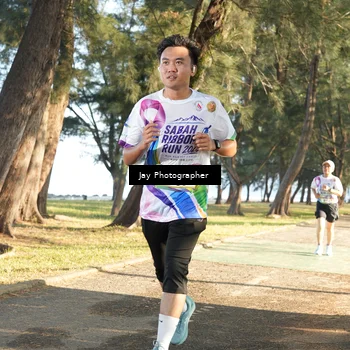 Runner Photo 6115857