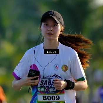 Runner Photo 6115943