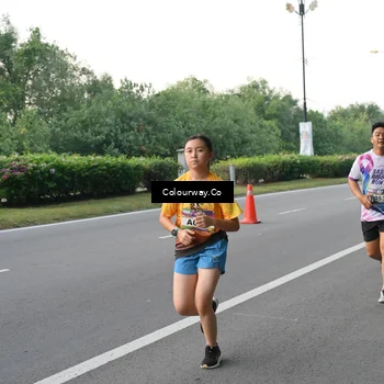 Runner Photo 6115944