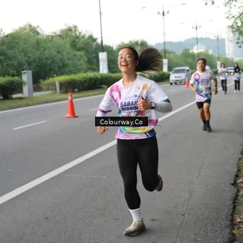 Runner Photo 6115998