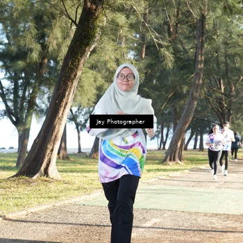 Runner Photo 6116023